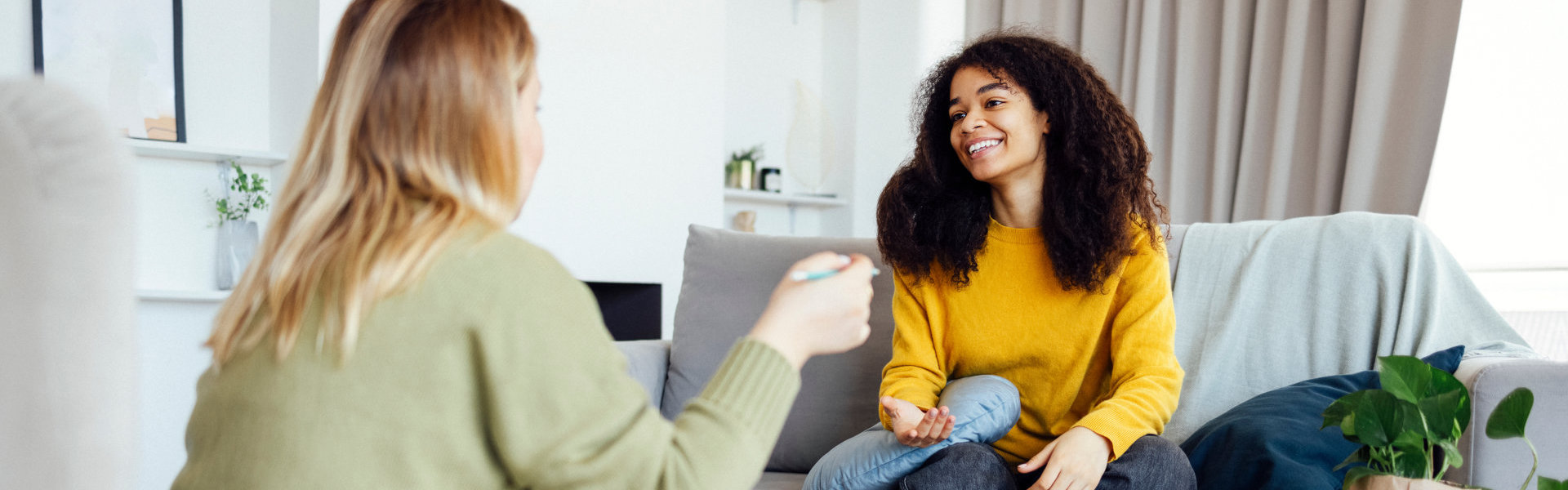 woman smiling at the psychiatrist